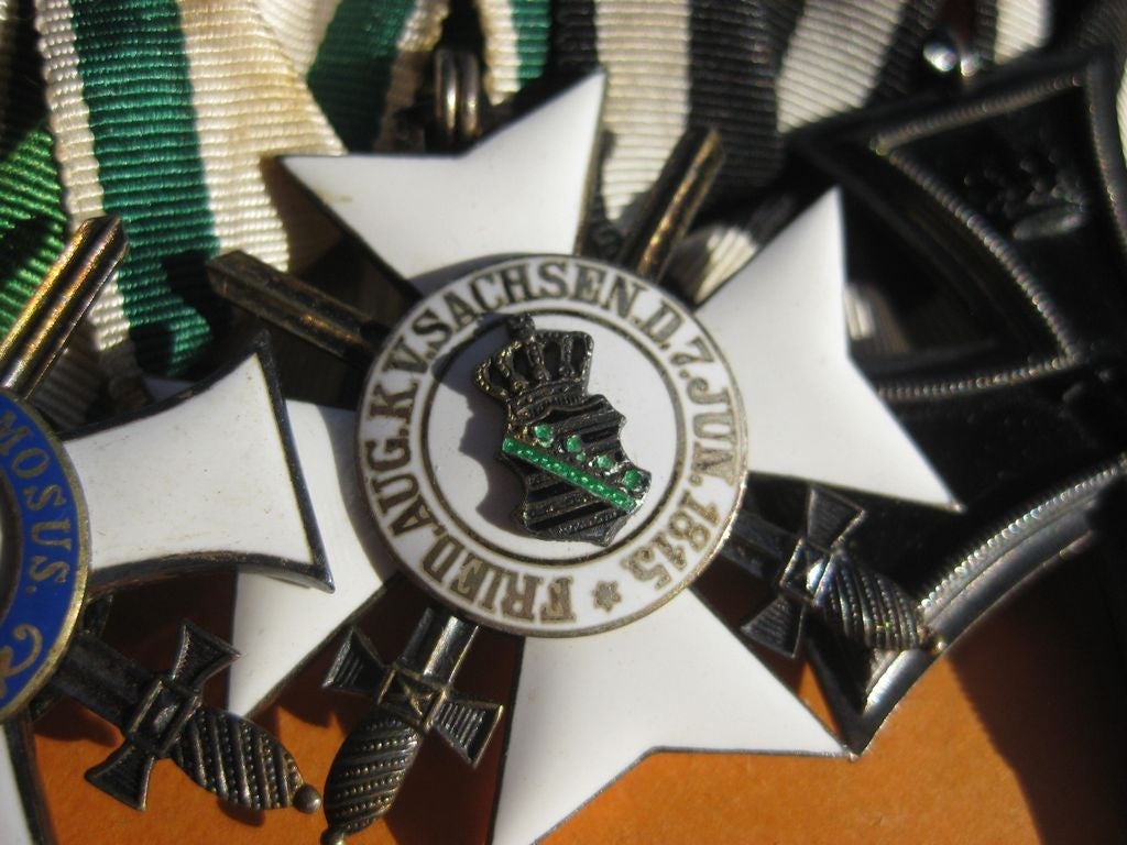 4er Ordenschnalle Ordensspange Eisernes Kreuz 1914 (EK2/14)  Ritterkreuz Albrechtsorden 2.Klasse mit Schwertern Zivilverdienstorden Sachsen 1.Weltkrieg Orden Kaiserreich Miniaturkettchen und Feldspange SCHARFFENBERG in DRESDEN