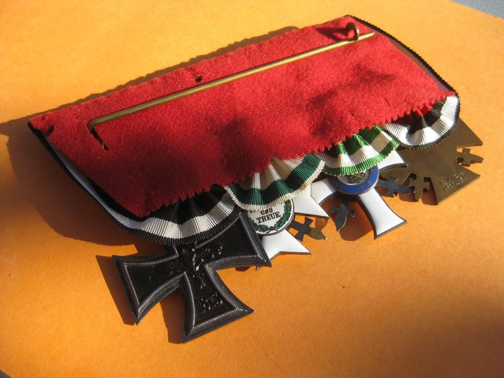 4er Ordenschnalle Ordensspange Eisernes Kreuz 1914 (EK2/14)  Ritterkreuz Albrechtsorden 2.Klasse mit Schwertern Zivilverdienstorden Sachsen 1.Weltkrieg Orden Kaiserreich Miniaturkettchen und Feldspange SCHARFFENBERG in DRESDEN