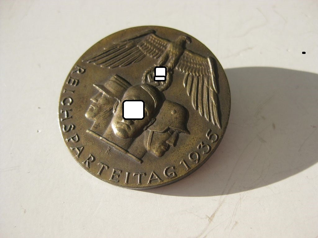 Abzeichen NSDAP Reichsparteitag 1935 Hersteller: Balmberger in Nürnberg Mint Condition