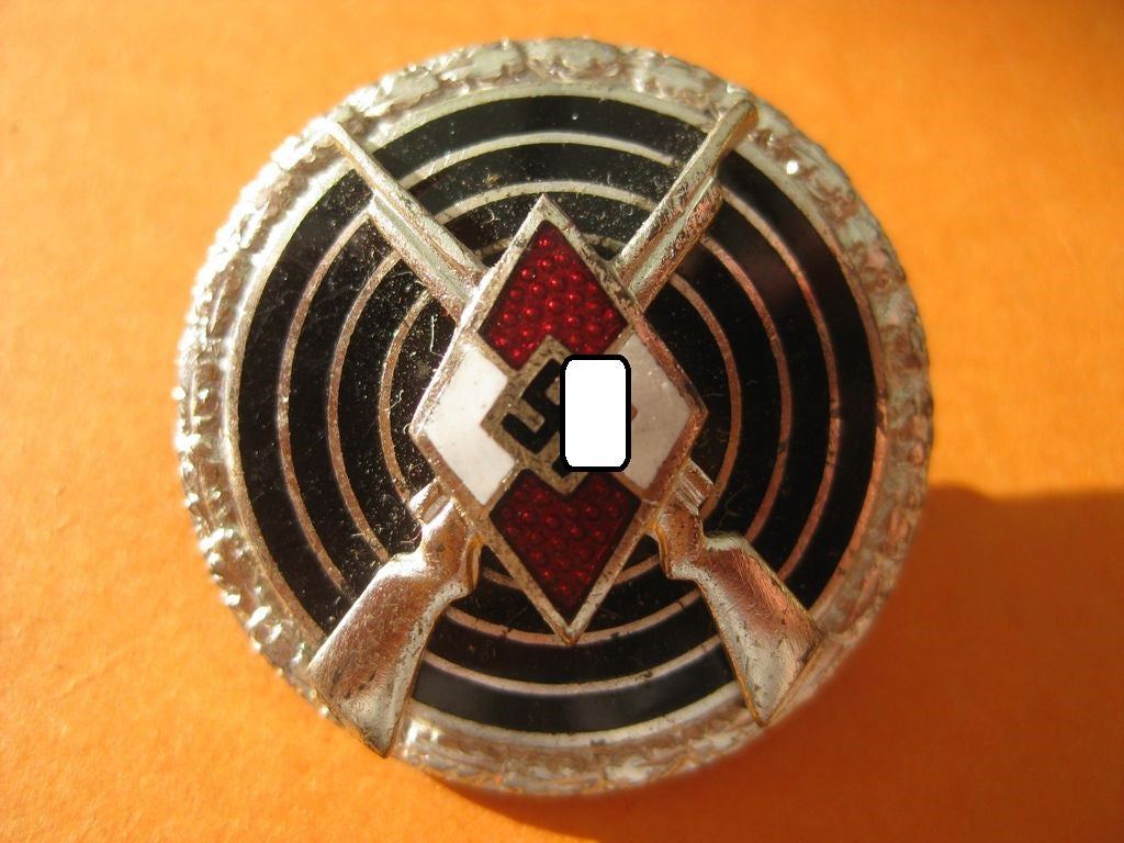 Hitlerjugend (HJ) Schießauszeichnung für Scharfschützen Hersteller: M1/102 in Mint Condition