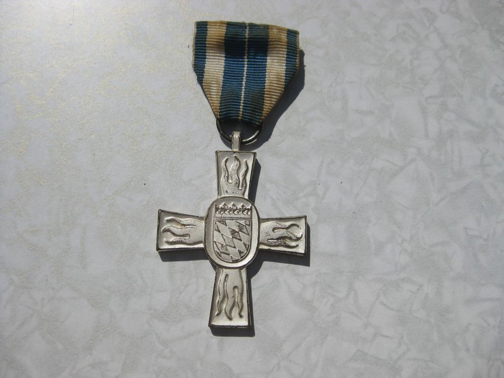 BAYERN Orden Ehrenzeichen für Verdienste Feuerwehr Ehrenzeichen in Silber